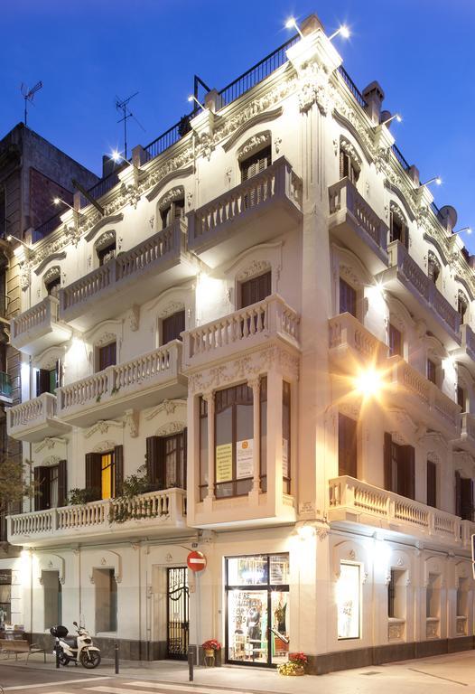 Click&Flat Seneca Suites برشلونة المظهر الخارجي الصورة
