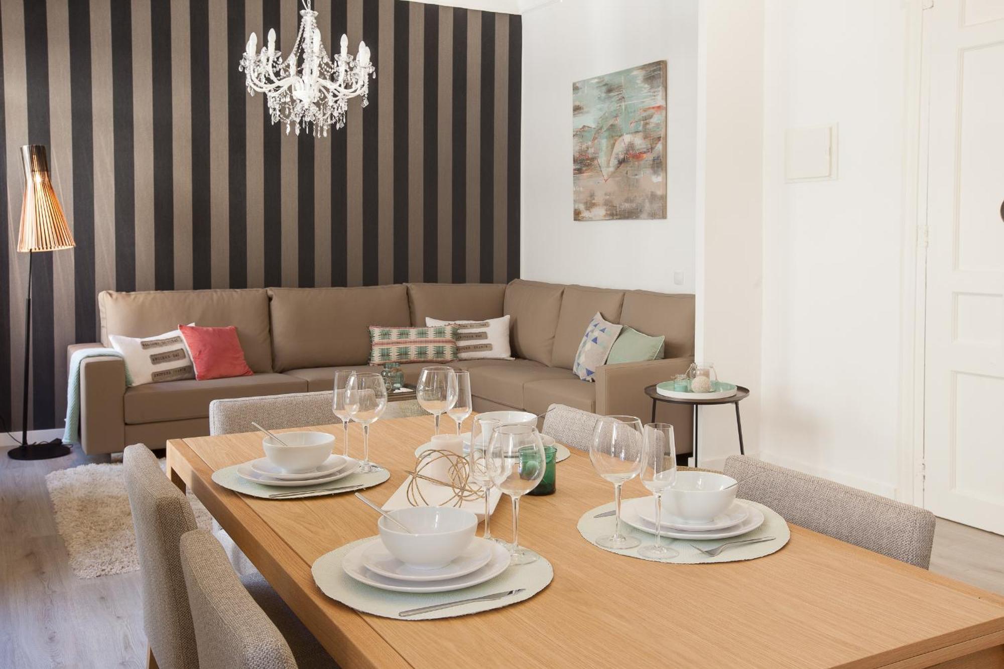 Click&Flat Seneca Suites برشلونة المظهر الخارجي الصورة