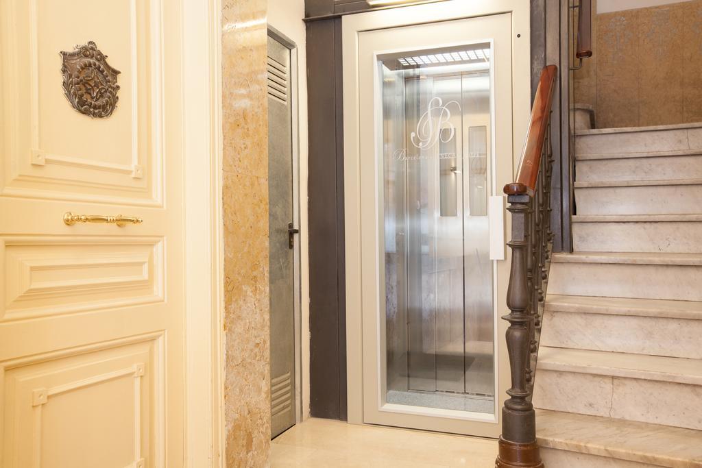 Click&Flat Seneca Suites برشلونة المظهر الخارجي الصورة